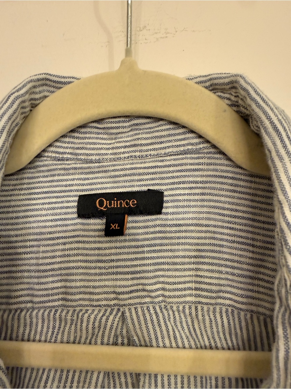 Quince - 100% European Linen Long Sleeve Shirt in Blue Pinstripe - Picture 4 of 5